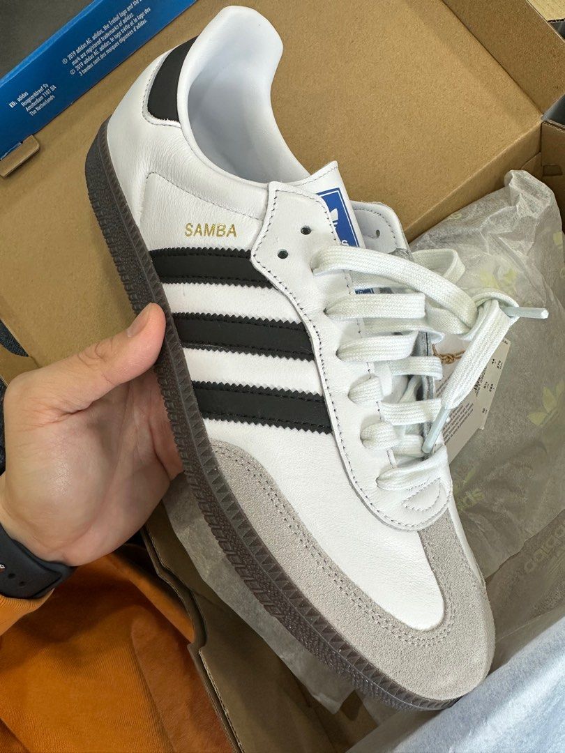 Adidas samba og UK 9.5 US10 EU44 black pair white pair