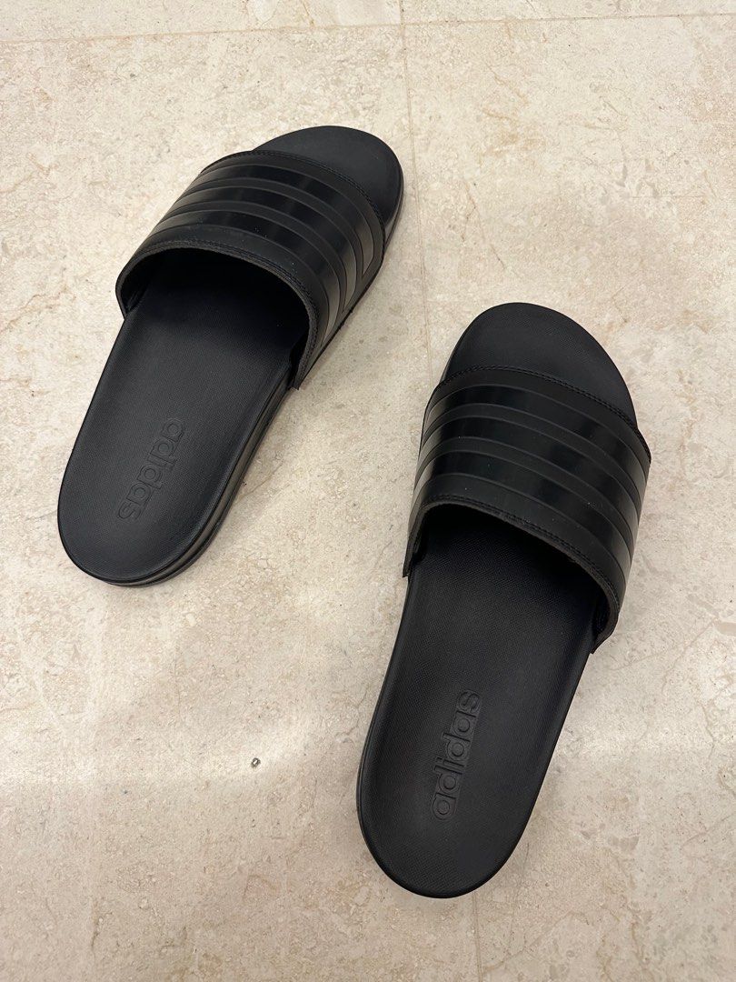 Mens adidas flip flops on sale size 9
