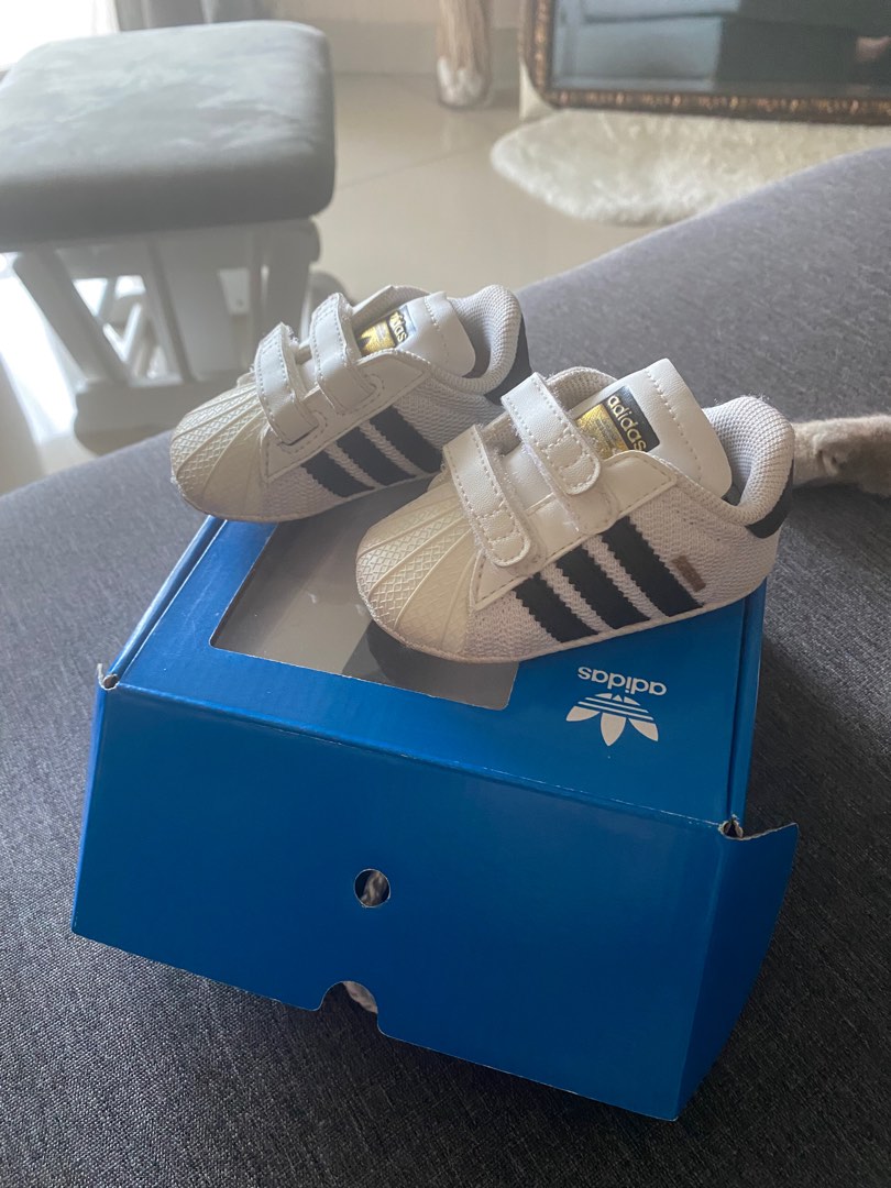 Adidas superstar baby blue size 4 online