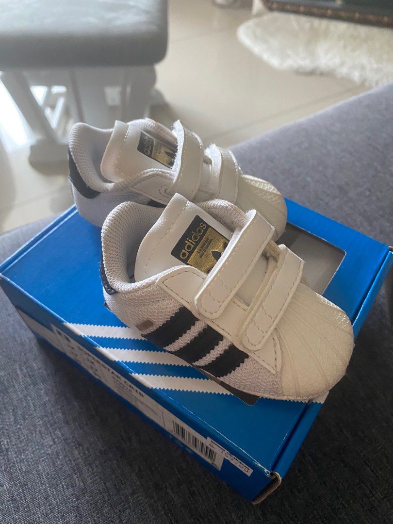 Baby adidas deals superstar shoes