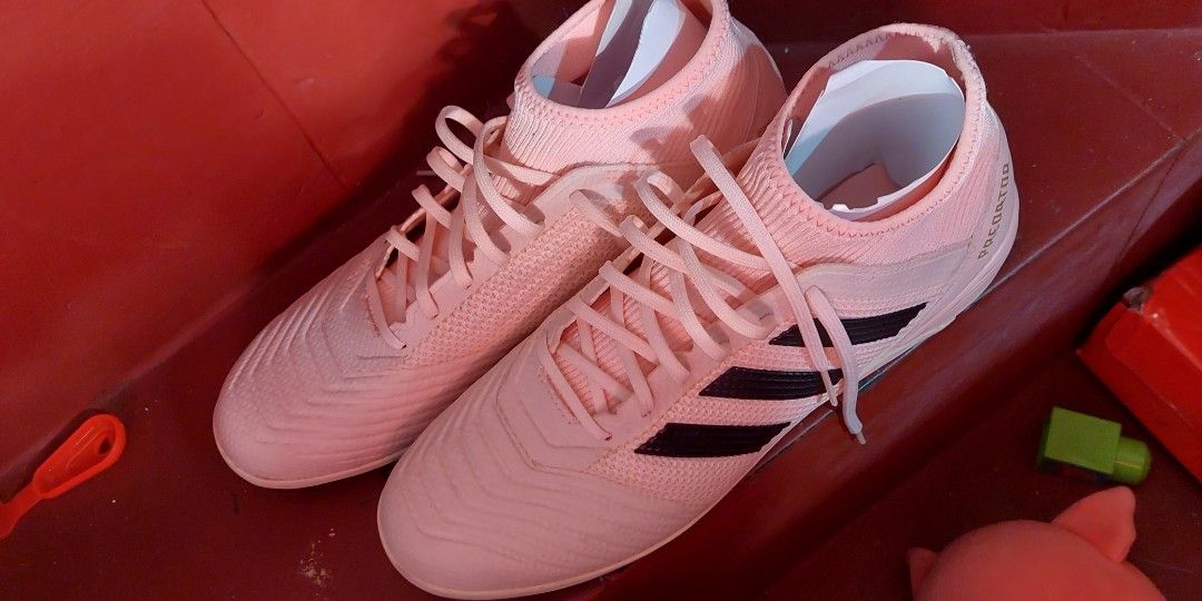 Adidas predator store size 11