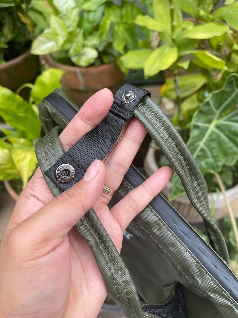 Anello Backpack (Category: Backpacks) located in Rizal. Submitted by onlinedepotwholesale2nd (Listing ID 1224574457, Image 3). Description: Backpack waterproof can fit up to 14 inches laptop Color: Army green 1700.