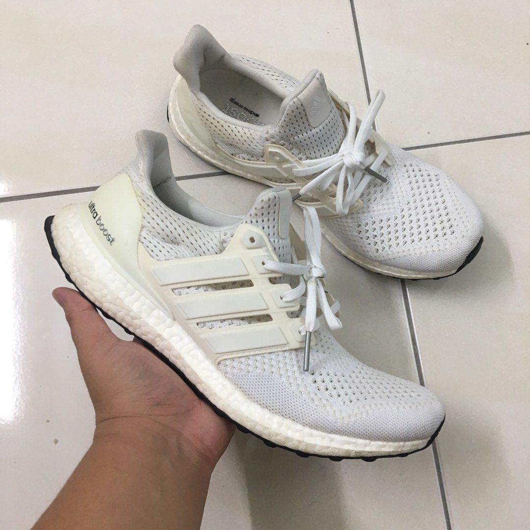 Ultra boost 4. core sale white