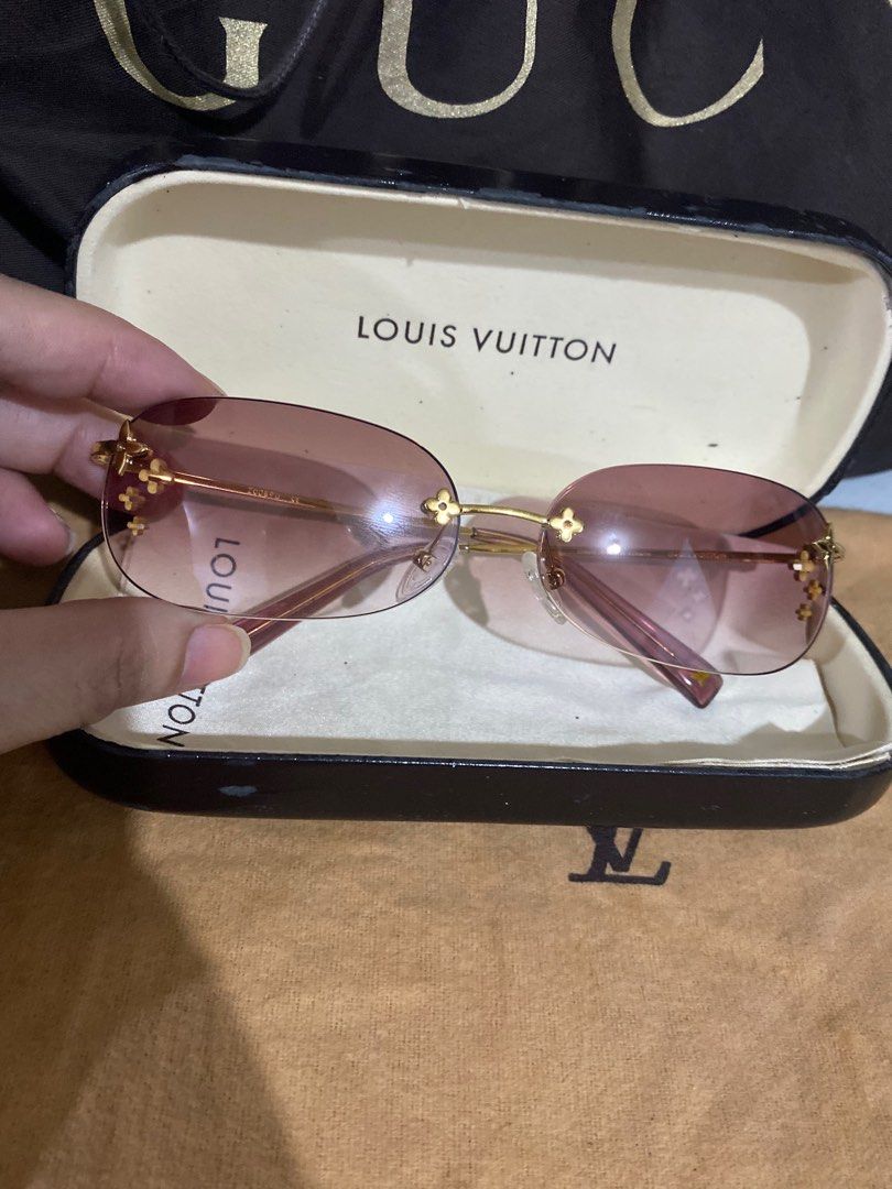 Authentic Lv sunglasses (Category: Luxury Accessories) located in Angeles City. Submitted by luxuresbagsandaccessories (Listing ID 1224664950, Image 2). Description: With Lv case but with flaws Lv cloth Like new.