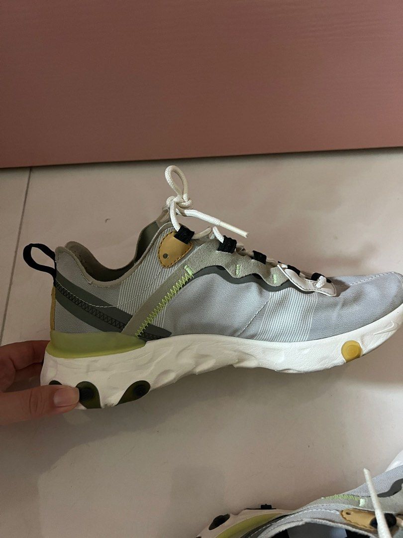 sneakers react