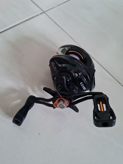 Bait casting reel