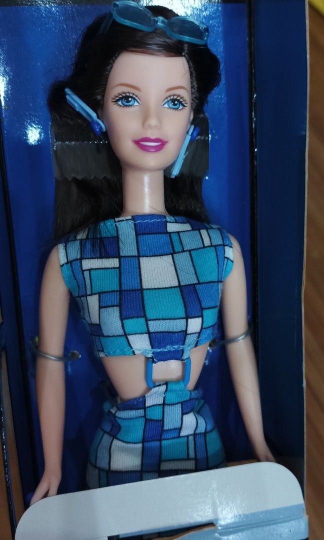 Barbie hip 2025 to be square
