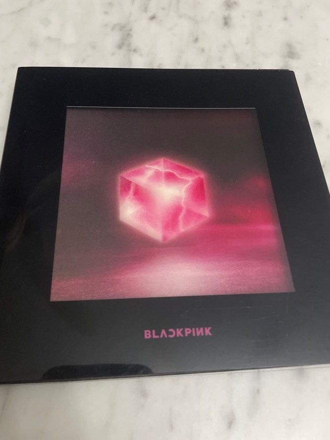 blackpink 1st mini album square up !, Hobbies & Toys, Memorabilia