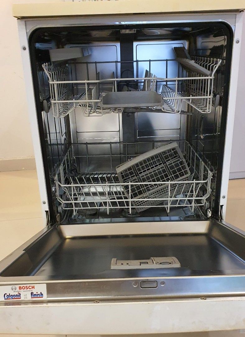 Bosch SilencePlus dishwasher, TV & Home Appliances, Kitchen Appliances