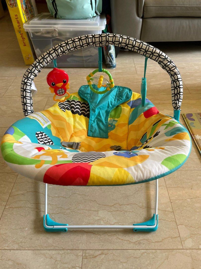 Bright starts safari smiles bouncer hot sale
