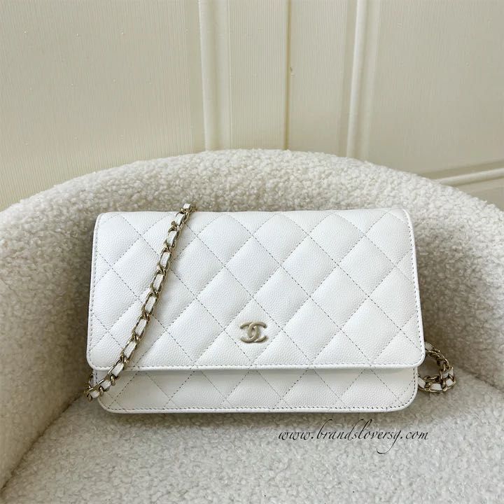 ✖️SOLD✖️ Chanel Classic Wallet on Chain WOC in 22P White Caviar LGHW,  Luxury, Bags & Wallets on Carousell