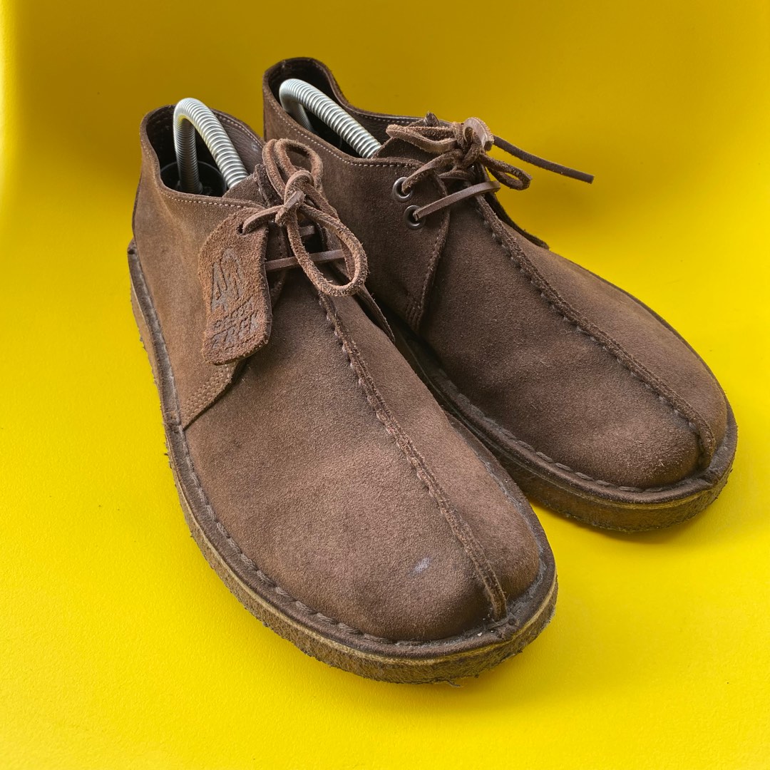clarks desert trek on Carousell
