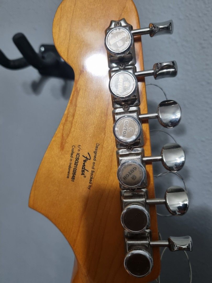 Jazzmaster tuners shop