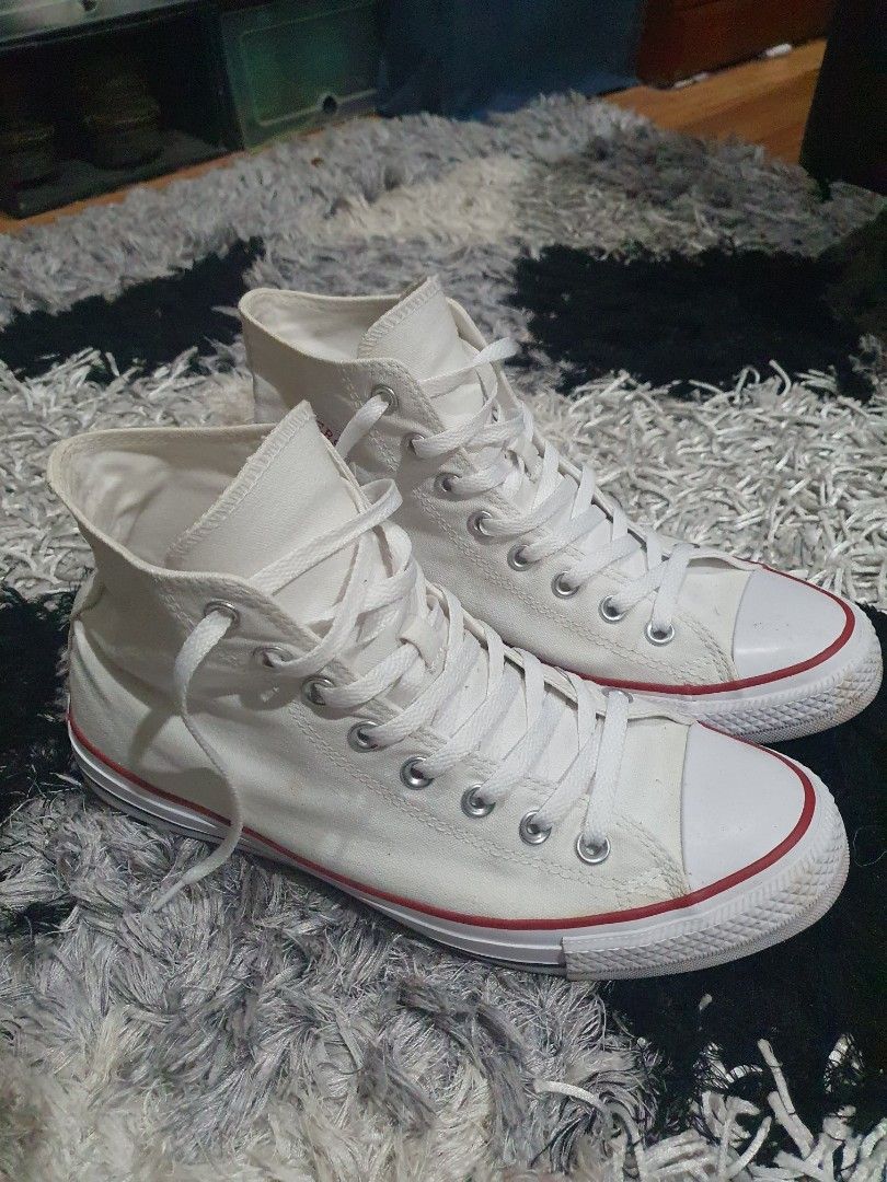 Converse klcc store
