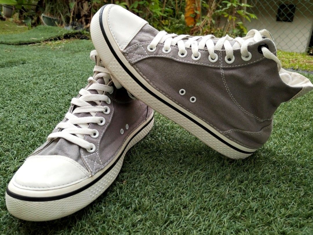 Crocs hover discount