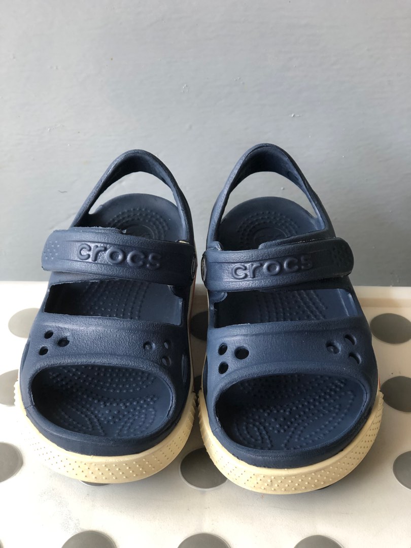 Crocs Sandals C8, Babies & Kids, Babies & Kids Fashion on Carousell