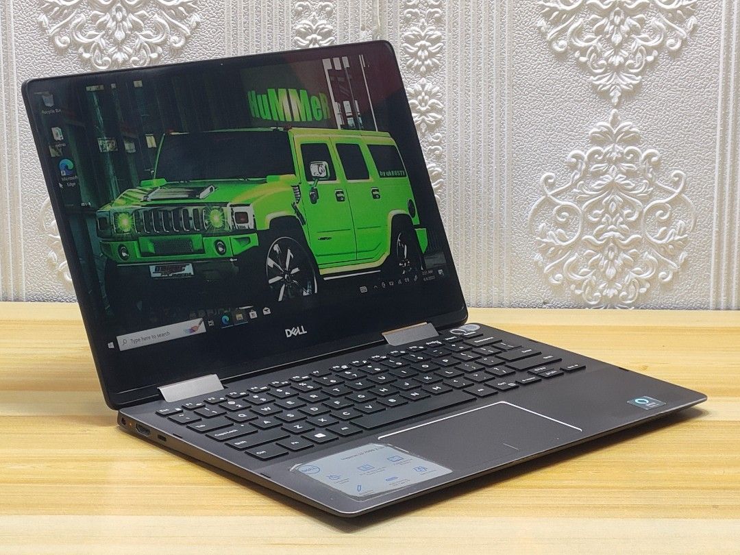 Dell Inspiron 13 7386 Renewed Dell Inspiron 13 2-in-1 Laptop 4K
