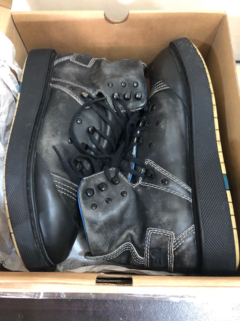 Diesel d cage boots discount