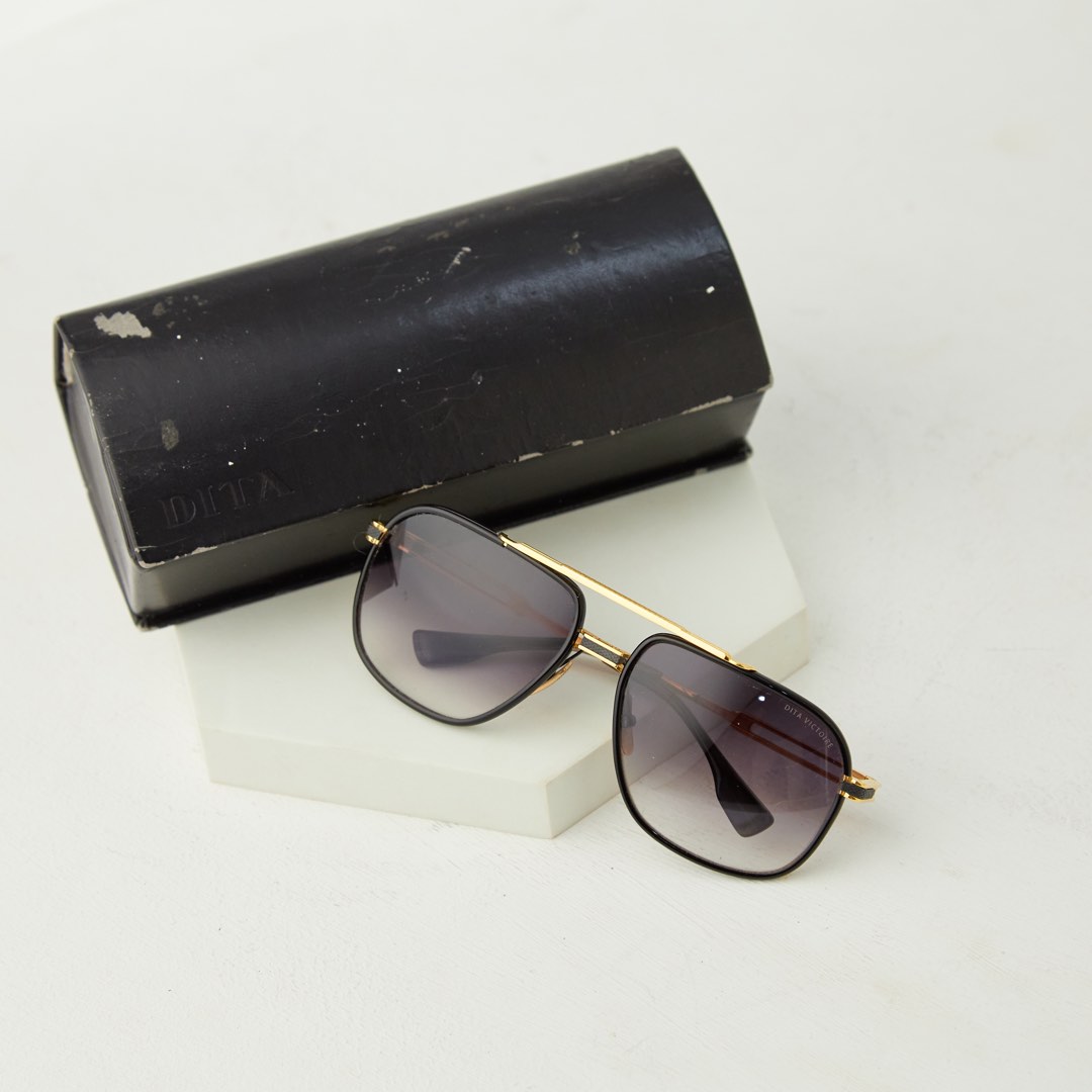 Dita sale victoire sunglasses
