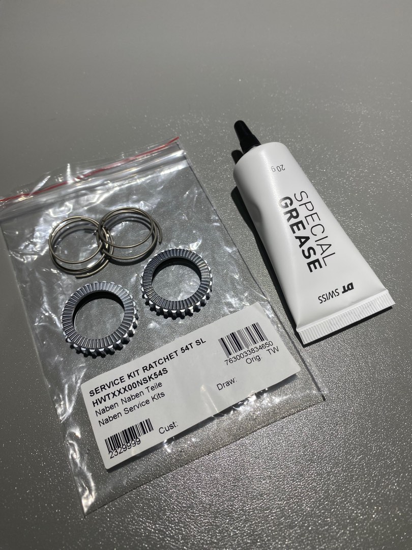 DT Swiss 54T ratchet Upgrade kit (nonexp), Sports Equipment, Bicycles
