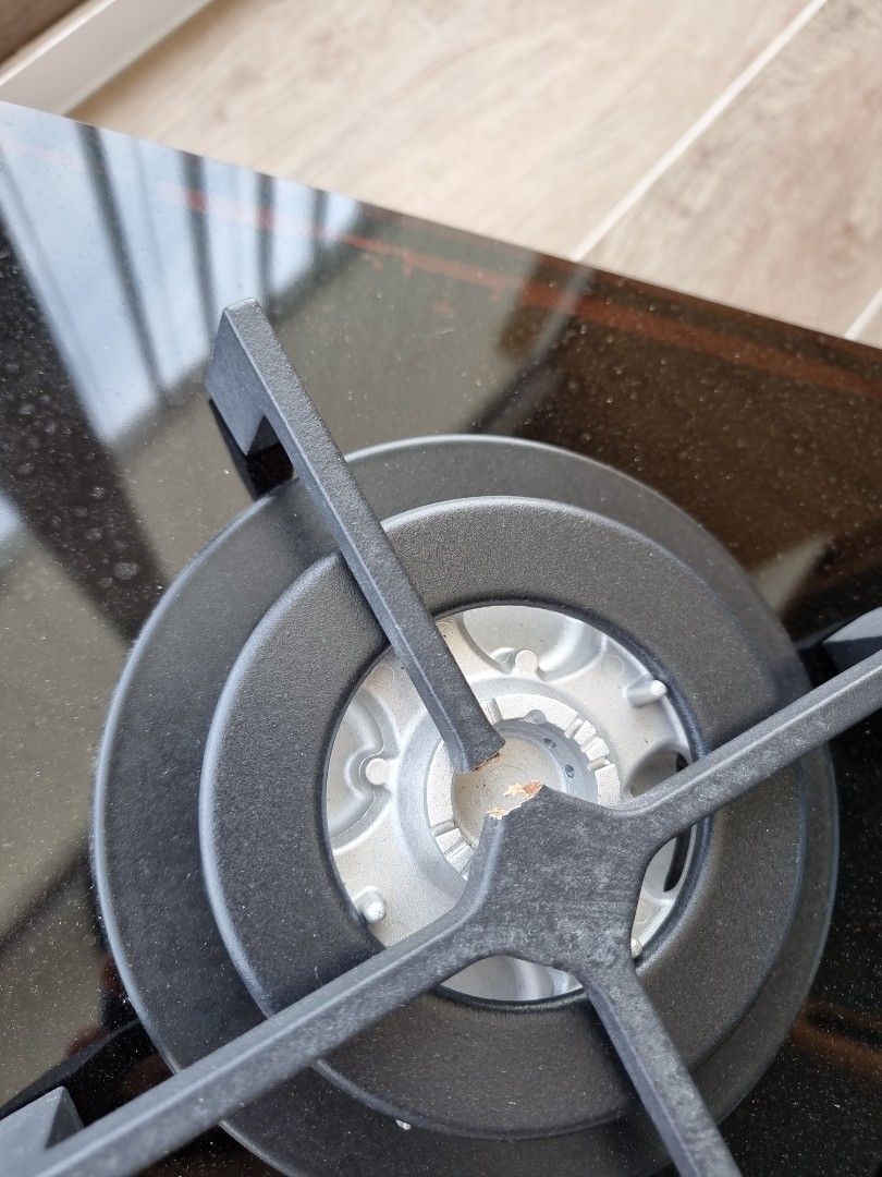 Electrolux Gas Hob and Hood Set, TV & Home Appliances, Kitchen Appliances, Hobs & Hoods on Carousell