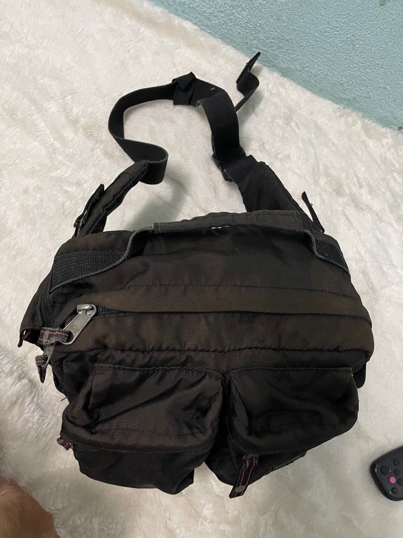Gap deals belt bag
