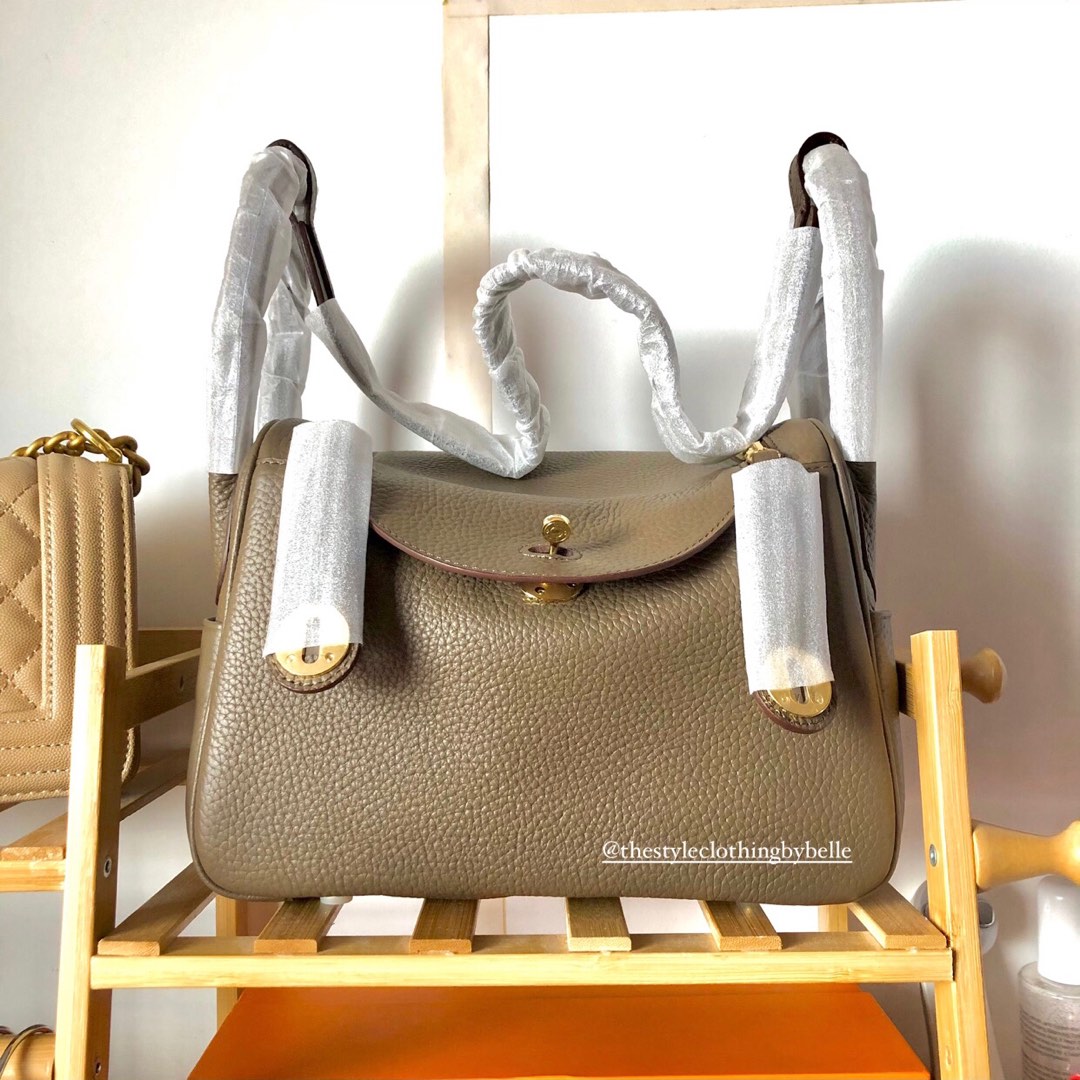 HERMES NEW Lindy 26 Taupe Etoupe Leather Palladium Top Handle