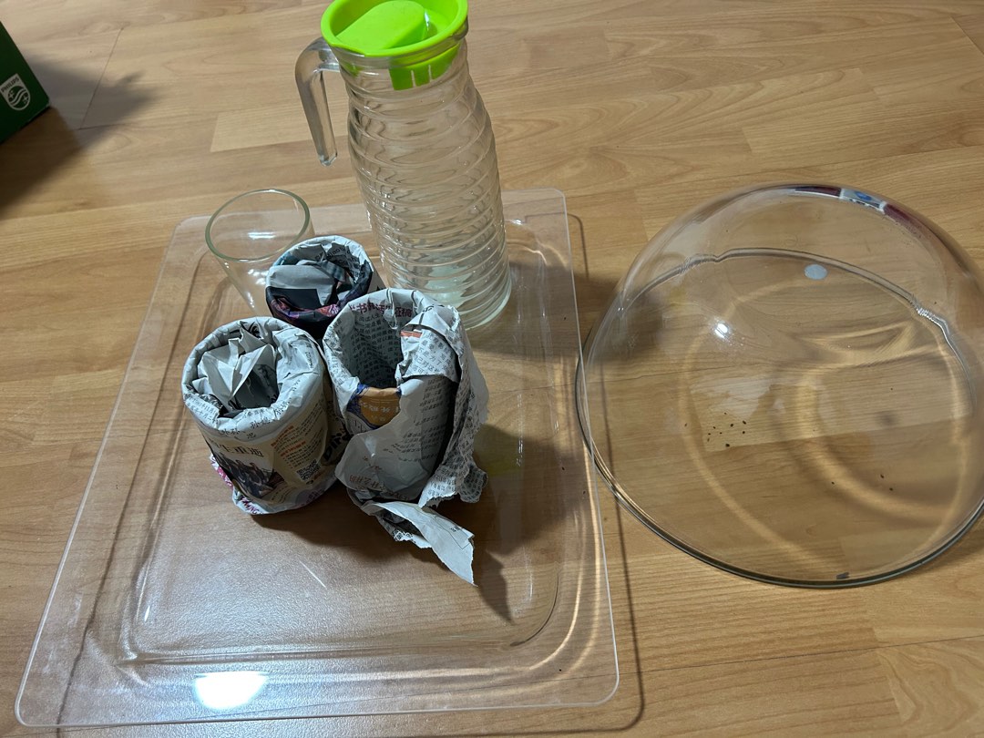 Ikea 6 wine glasses 3 beer glass large baking bowlAnd tray, Furniture