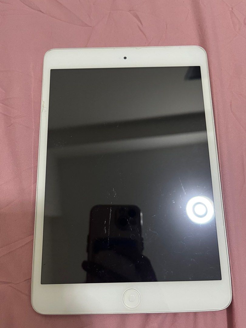iPad Mini 1 (Category: iPad) located in Manila. Submitted by declutter.with.me. (Listing ID 1224612556, Image 1). Description: - Last iOS is version 9.3.5 - Still working, but limited apps due to the software available. - Lags heavily. - No charger, no box. - Can download other free apps if compatible, just send me a PM. - Will reset before ship out. Can buy as a bundle together with the iPhone 6s, and Samsung A21s. Check my profile for the condi