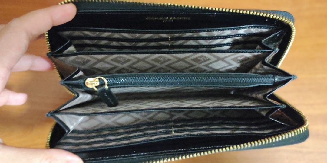 JEAN LOUIS SCHERRER pebble leather top handle bag, Women's Fashion, Bags &  Wallets, Purses & Pouches on Carousell