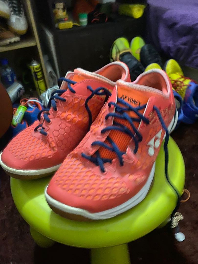 Kasut sale badminton nike
