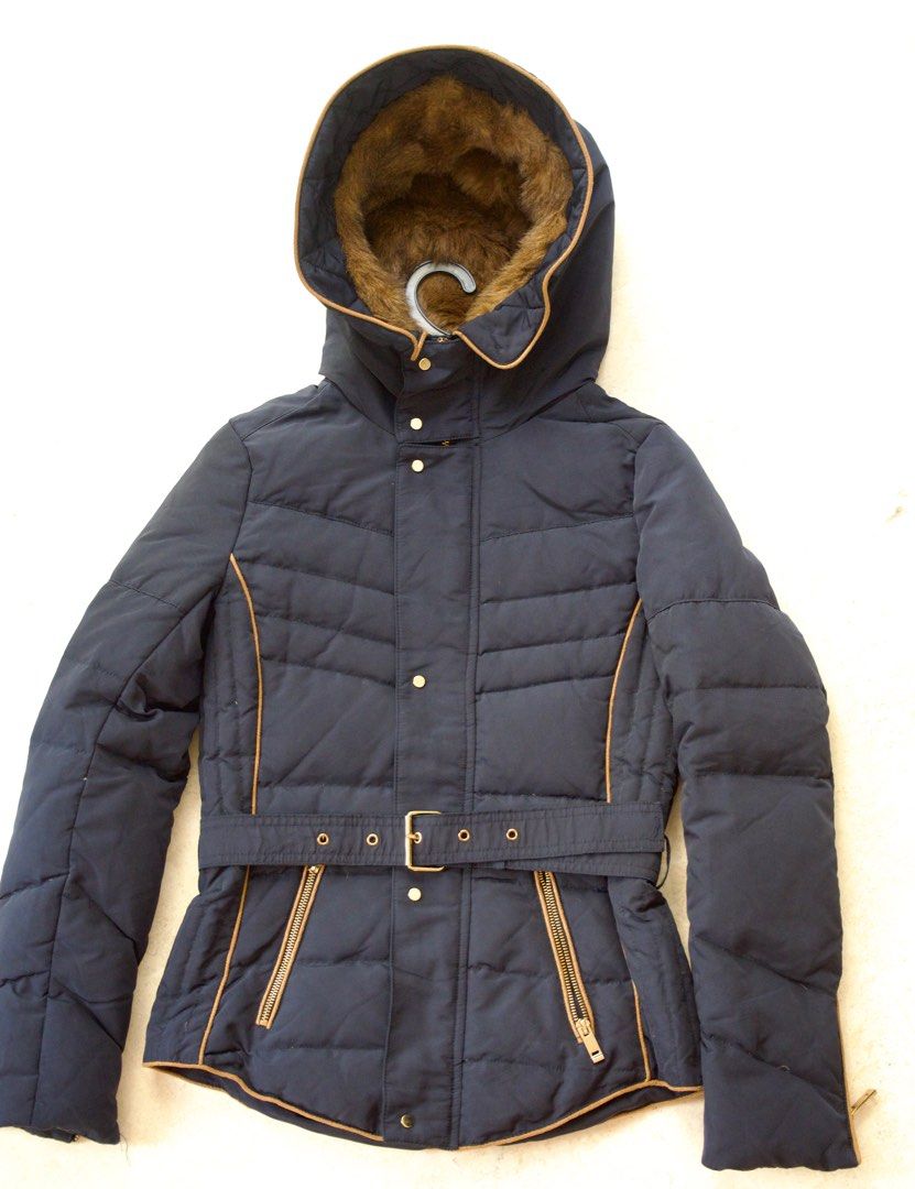 Down jacket deals with belt