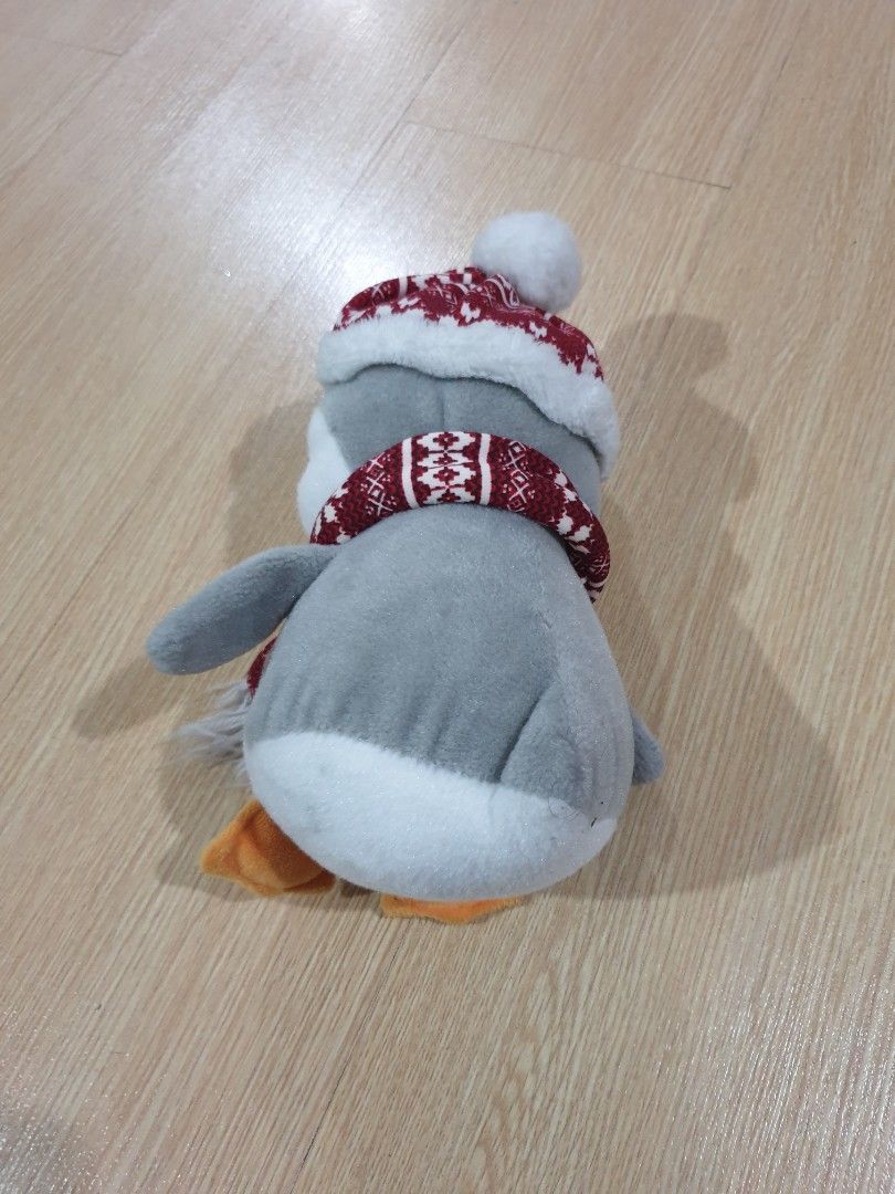 Manila Ocean Park Penguin Stuff Toys (Category: Plushies & Soft Toys) located in Quezon City. Submitted by sellermrlein (Listing ID 1224659611, Image 2). Description: Manila Ocean Park Souvenir Stuff Toys Penguin about 8 inches Tall.