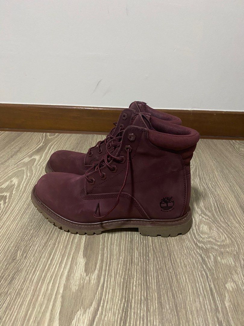 Maroon timberlands hotsell