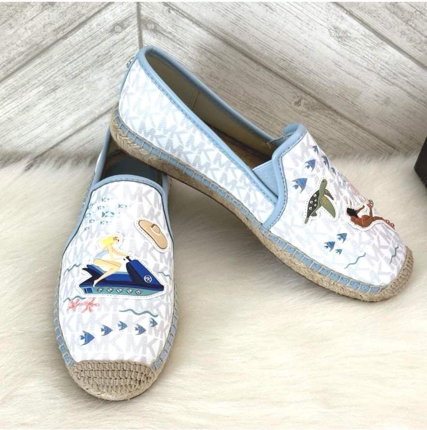Michael Kors Espadrilles size 8 Women s Fashion Footwear Flats