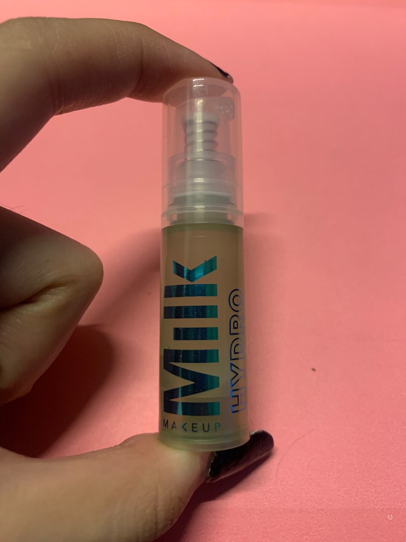 Milk Hydro Grip Primer Base, Beauty & Personal Care, Face, Makeup on Carousell