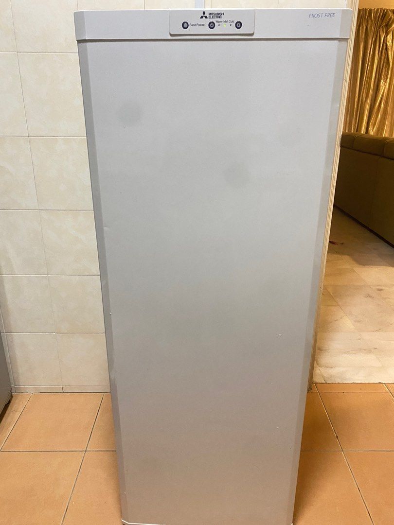 Mitsubishi freezer 144L/white automatic defrost standing upright
