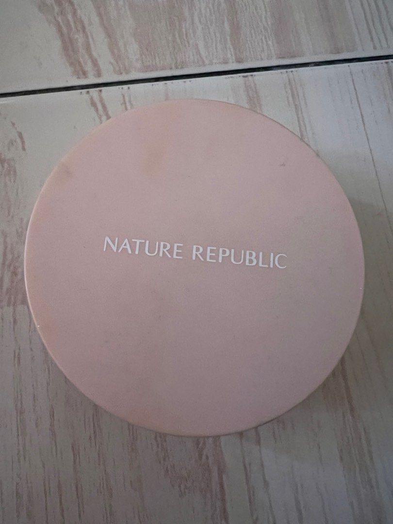 Nature Republic Provence Air Skin Fit One Day Lasting Foundation Cushion  P21 Rosy Vanilla, Beauty & Personal Care, Face, Makeup on Carousell