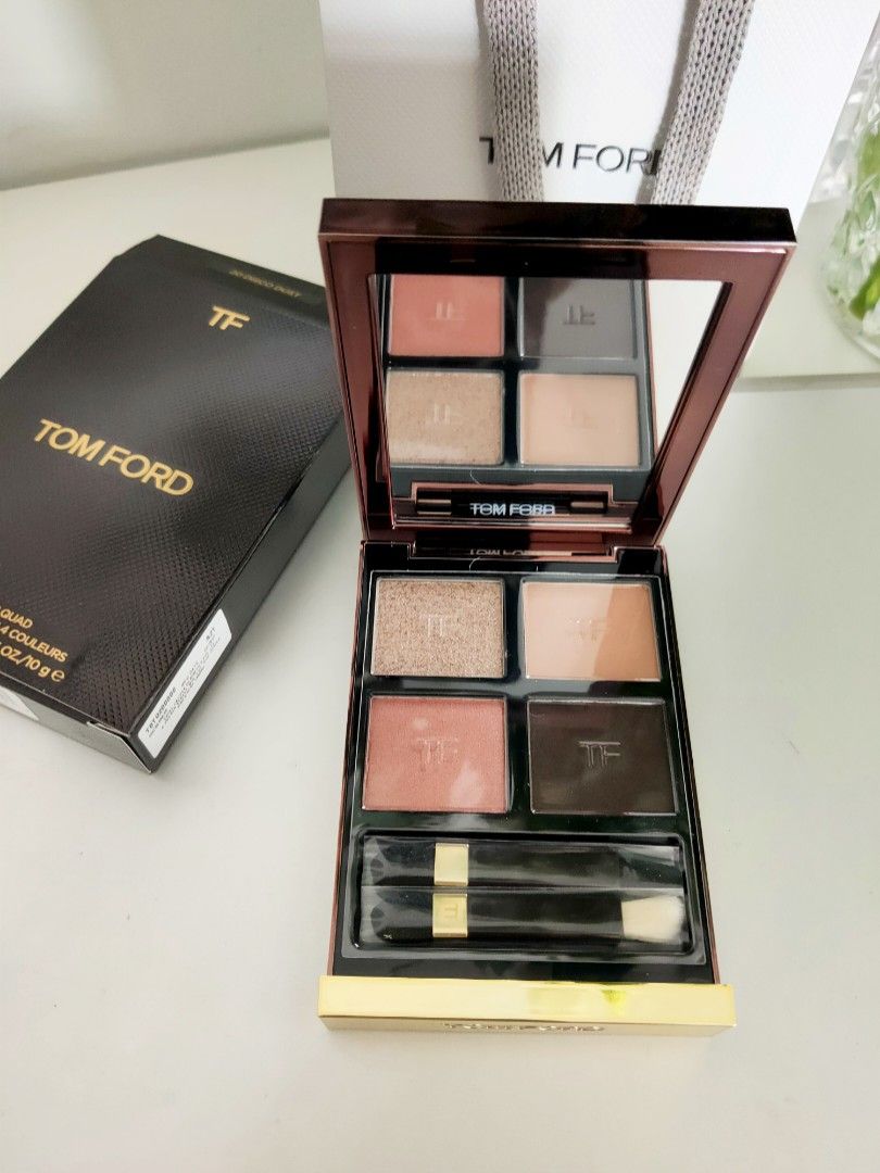 NEW and Sealed!? Authentic-- TOM FORD | Eye Color Quad Eyeshadow Palette |  BEAUTY Eye Color Quad-20 Disco Dust, Beauty & Personal Care, Face, Makeup  on Carousell