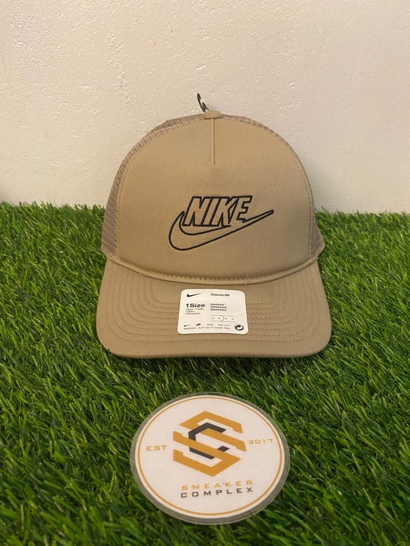 nike s1ze classic 99