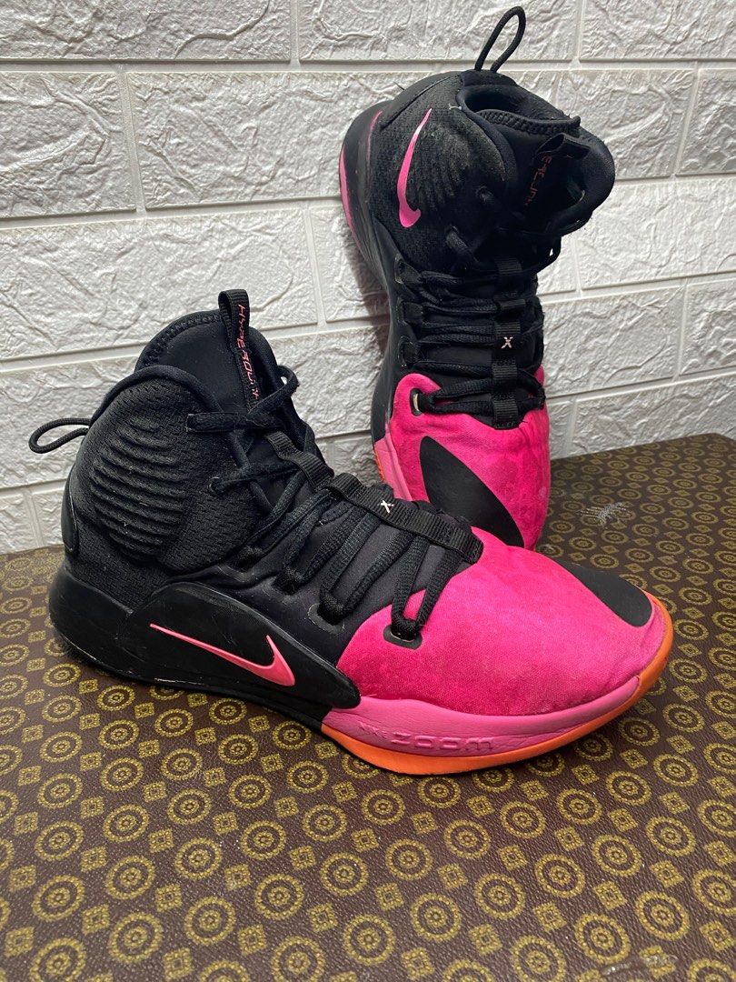 Nike best sale hyperdunk 2000