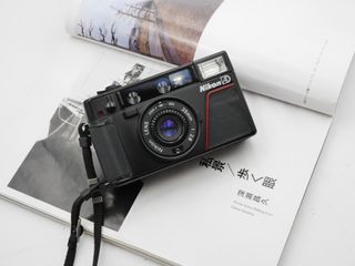 Point And Shoot And  Compact Cameras Collection item 2