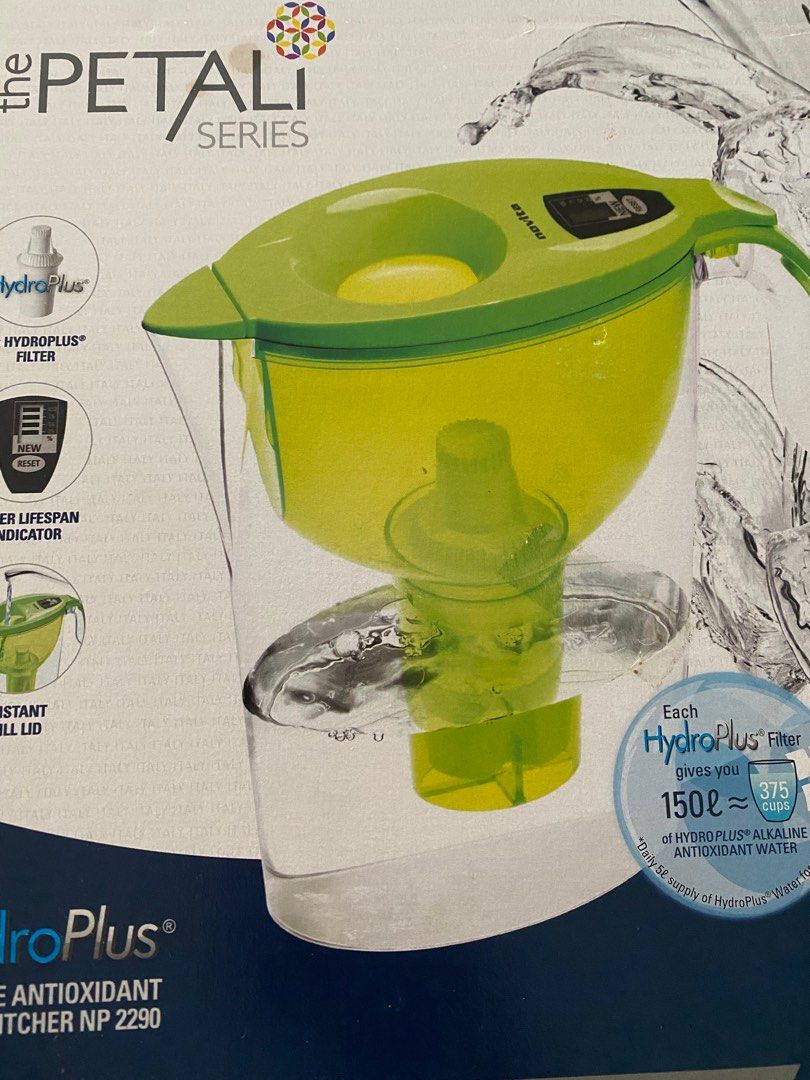 Novita Hydroplus filter pitcher, Furniture & Home Living, Kitchenware