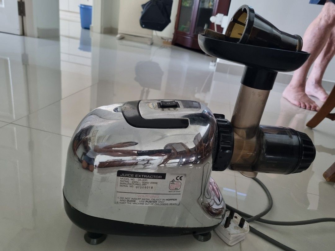 Oscar online juice extractor