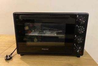 Oven