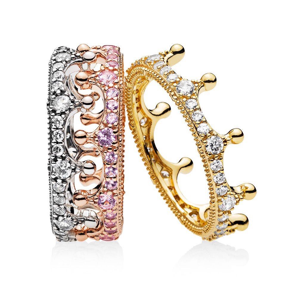 Enchanted crown online ring pandora