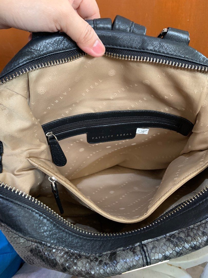 Patrice Brielle Bag- can be laptop bag. (Category: Laptop Bags & Sleeves) located in Bacoor. Submitted by reich23 (Listing ID 1224681000, Image 3). Description: Super ganda nya sa personal, malinis at very presentable. .