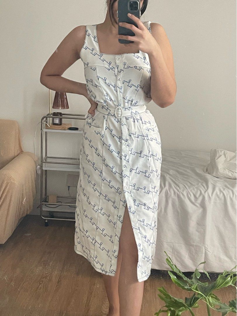 Plains and prints white dress outlet