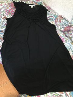 Plus size black dress