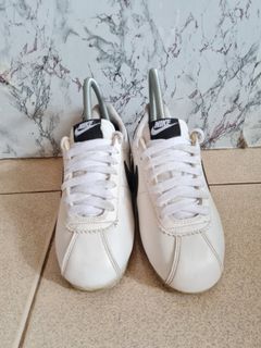 Preloved Authentic Nike Cortez